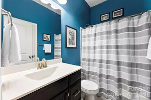 220 Kingsdown Ave, Charlotte, NC 28270 - Photo 27