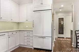 2633 Richardson Dr, Charlotte, NC 28211 - Photo 15