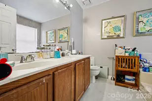 7925 Turquoise Dr, Charlotte, NC 28215 - Photo 13