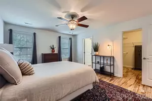 1727 Evergreen Dr, Charlotte, NC 28208 - Photo 11