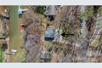 8032 Lakeview Drive, Denver, NC 28037 - Photo 7