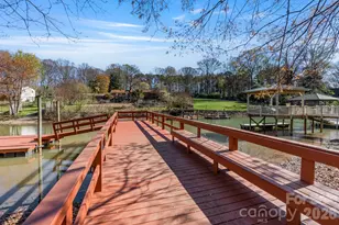 8032 Lakeview Dr, Denver, NC 28037 - Photo 5