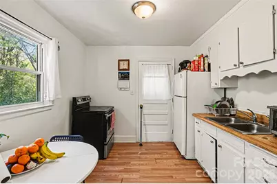 1835 Vinton Street, Charlotte, NC 28216 - Photo 3