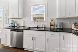 9022 Henry Thoreau Rd, Charlotte, NC 28214 - Photo 11