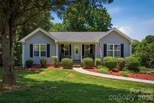 4015 Fairview Dr, Maiden, NC 28650 - Photo 3