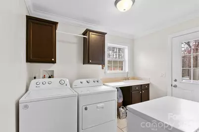 28 Chapel Park Road, Asheville, NC 28803 - Photo 23
