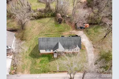 28 Chapel Park Road, Asheville, NC 28803 - Photo 11