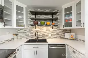 7 Wilshire Dr, Asheville, NC 28806 - Photo 7