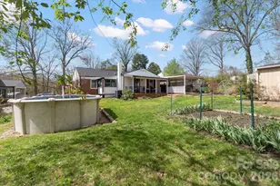 7 Wilshire Dr, Asheville, NC 28806 - Photo 33