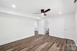 3545 Sargeant Dr, Charlotte, NC 28217 - Photo 25