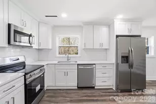 3545 Sargeant Dr, Charlotte, NC 28217 - Photo 19