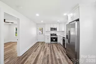 3545 Sargeant Dr, Charlotte, NC 28217 - Photo 17