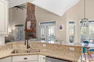 47 Ledgestone Dr, Fairview, NC 28730 - Photo 15