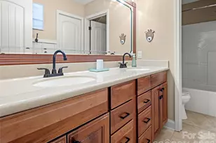 47 Ledgestone Dr, Fairview, NC 28730 - Photo 29
