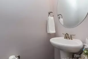 6028 Union Pacific Ave, Charlotte, NC 28210 - Photo 13