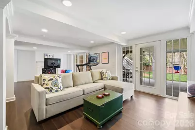 2936 Chelsea Drive, Charlotte, NC 28209 - Photo 25