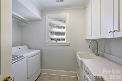 2936 Chelsea Drive, Charlotte, NC 28209 - Photo 21