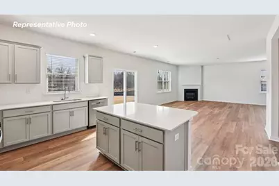 6531 Barcelona Way, Charlotte, NC 28214 - Photo 9