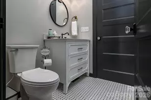 518 W Sharpe St, Statesville, NC 28677 - Photo 25