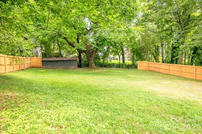 518 W Sharpe Street, Statesville, NC 28677 - Photo 33