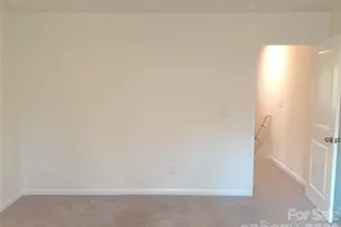 2019 Arapaho Dr, Charlotte, NC 28214 - Photo 15