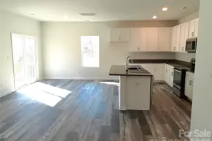 2019 Arapaho Dr, Charlotte, NC 28214 - Photo 5