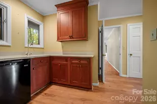 176 Fox Run Ln, Tryon, NC 28782 - Photo 23