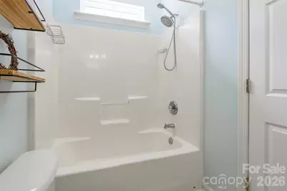 4018 Glenlea Commons Drive, Charlotte, NC 28216 - Photo 21