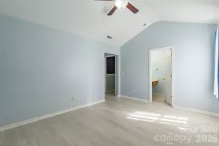 4018 Glenlea Commons Dr, Charlotte, NC 28216 - Photo 19