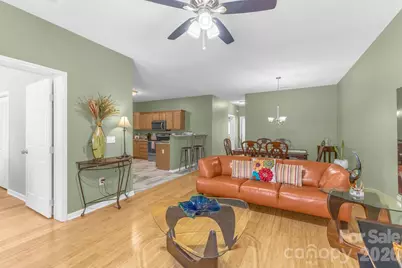 709 Villas Court, Asheville, NC 28806 - Photo 3