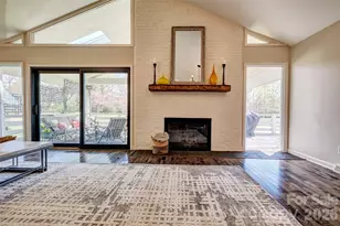 27 Apple Orchard Ln, Lake Wylie, SC 29710 - Photo 5