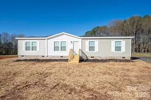 808 W Eagleview Ln, Lawndale, NC 28090 - Photo 1