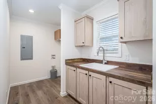 808 W Eagleview Ln, Lawndale, NC 28090 - Photo 25