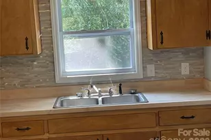 822 Azalea Ave, Black Mountain, NC 28711 - Photo 3