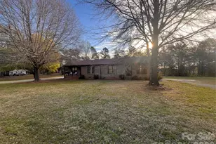 300 Taylor Rd, Stanley, NC 28164 - Photo 5