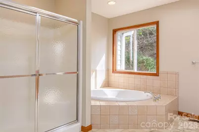 299 Carriage Summitt Way, Hendersonville, NC 28791 - Photo 21