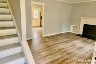 6414 Rockshire Dr, Charlotte, NC 28227 - Photo 3