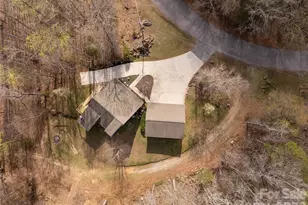 1890 Davis Cir, Clover, SC 29710 - Photo 33