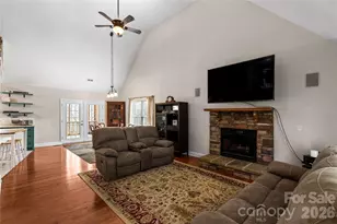 1890 Davis Cir, Clover, SC 29710 - Photo 5
