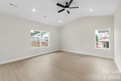 6623 Fairford Drive, Charlotte, NC 28215 - Photo 3