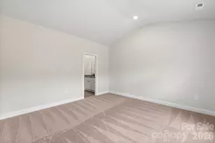 6623 Fairford Dr, Charlotte, NC 28215 - Photo 9