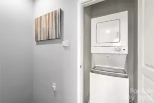 1914 Wilmore Walk Dr, Charlotte, NC 28203 - Photo 25