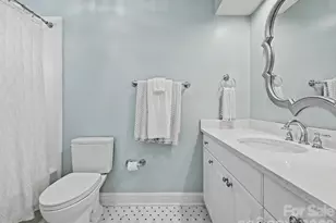 2121 Forest Dr, Charlotte, NC 28211 - Photo 23