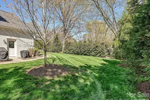 2121 Forest Dr, Charlotte, NC 28211 - Photo 31