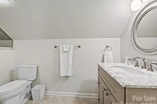 2121 Forest Dr, Charlotte, NC 28211 - Photo 29