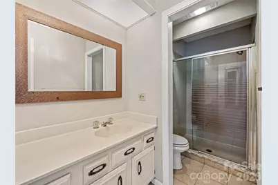 128 Country Ridge Road, Hendersonville, NC 28739 - Photo 23