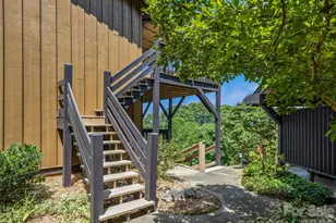 128 Country Ridge Rd, Hendersonville, NC 28739 - Photo 5