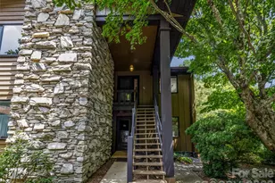 128 Country Ridge Rd, Hendersonville, NC 28739 - Photo 3