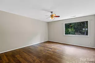 128 Country Ridge Rd, Hendersonville, NC 28739 - Photo 21