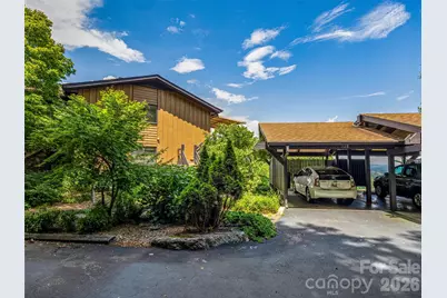 128 Country Ridge Road, Hendersonville, NC 28739 - Photo 5